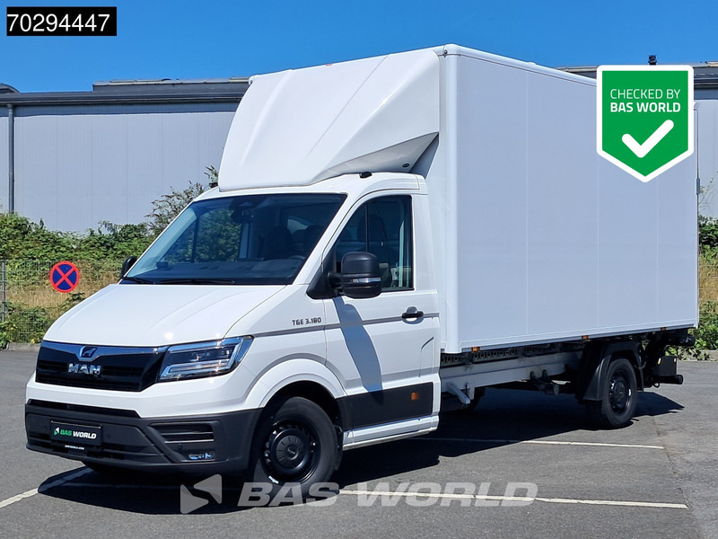 Volkswagen Crafter 177pk Neu! Automatik 2025 Facelift Koffer Ladebordwand Navi Klima Tempomat LED Euro6 21m3 A/C Cruise control - Фургон с закрытым кузовом: фото 1 Volkswagen Crafter 177pk Neu! Automatik 2025 Facelift Koffer Ladebordwand Navi Klima Tempomat LED Euro6 21m3 A/C Cruise control - Фургон с закрытым кузовом: фото 1