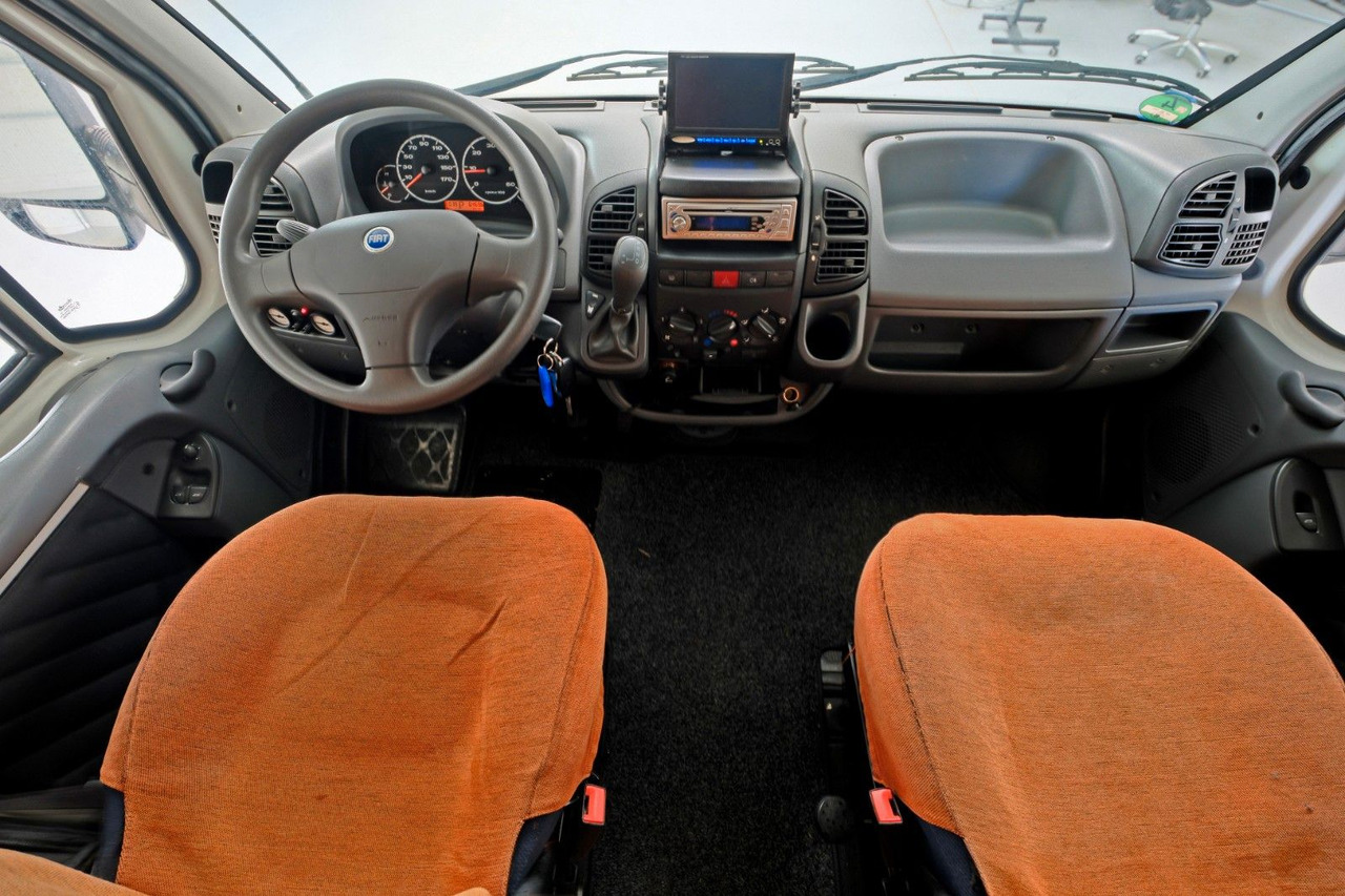 Cristall A 670 G/Automatik/Festbett/Garage/Solar/Markise - Альковный автодом: фото 5 Cristall A 670 G/Automatik/Festbett/Garage/Solar/Markise - Альковный автодом: фото 5