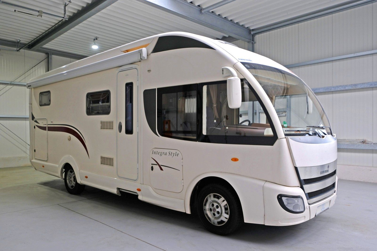 Eura Mobil Integra Style IS 700 EB/Einzelbetten+Hubbett - Интегрированный автодом: фото 1 Eura Mobil Integra Style IS 700 EB/Einzelbetten+Hubbett - Интегрированный автодом: фото 1