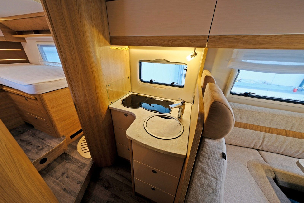 LMC Cruiser 732G/Automatik/Einzelbetten+Aufstelldach в лизинг LMC Cruiser 732G/Automatik/Einzelbetten+Aufstelldach: фото 13