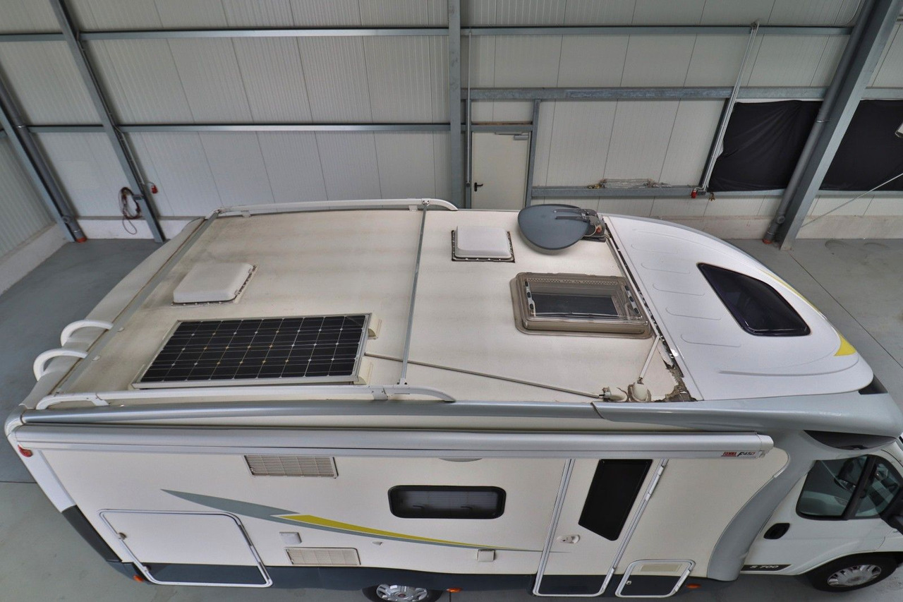 P.L.A. S 700/Festbett/Garage/Klima/Solar/Markise - Альковный автодом: фото 3 P.L.A. S 700/Festbett/Garage/Klima/Solar/Markise - Альковный автодом: фото 3
