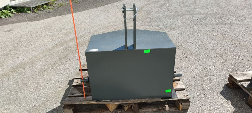 Stekro Frontgewicht 600/800/1000kg (16003) - Противовес для Тракторов: фото 5 Stekro Frontgewicht 600/800/1000kg (16003) - Противовес для Тракторов: фото 5