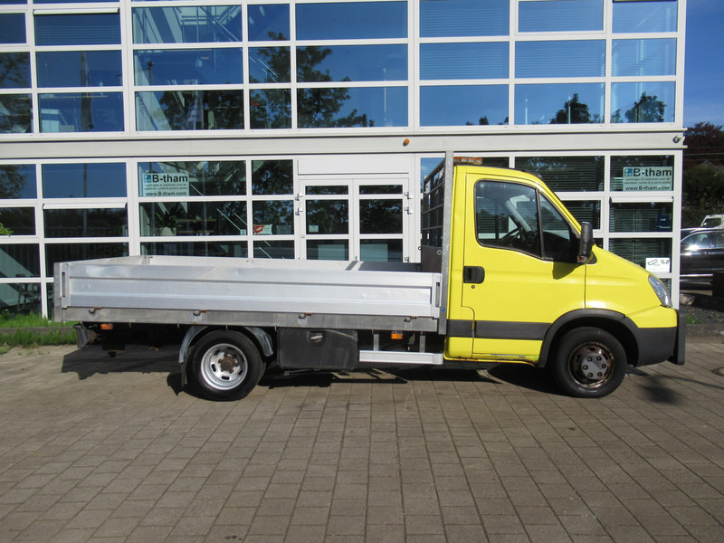 Iveco Daily 50C17 3.0D 125KW EEV 345 PickUp NIDO DIN - Малотоннажный бортовой грузовик: фото 2 Iveco Daily 50C17 3.0D 125KW EEV 345 PickUp NIDO DIN - Малотоннажный бортовой грузовик: фото 2