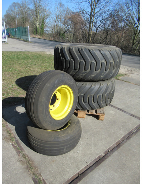 John Deere 5515V NOKIAN 550/60R22.5 + Voor Banden + Velg - Колесо для Минитракторов: фото 2 John Deere 5515V NOKIAN 550/60R22.5 + Voor Banden + Velg - Колесо для Минитракторов: фото 2