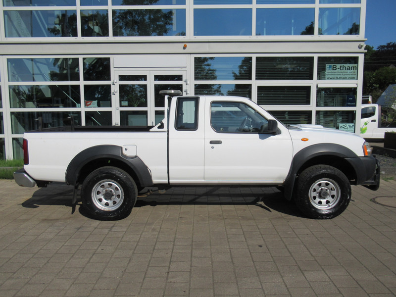 Nissan Navara 2.5 DTi King Cab 4-L.Lux. 1,5CAB PICK-UP - Коммерческий автомобиль: фото 4 Nissan Navara 2.5 DTi King Cab 4-L.Lux. 1,5CAB PICK-UP - Коммерческий автомобиль: фото 4