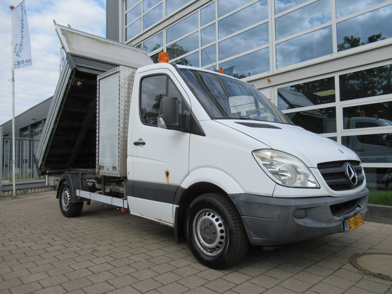 Mercedes-Benz Sprinter 310 2.2 CDI 70KW 366 3-Z./S./W. Kipper Tipper - Малотоннажный самосвал: фото 4 Mercedes-Benz Sprinter 310 2.2 CDI 70KW 366 3-Z./S./W. Kipper Tipper - Малотоннажный самосвал: фото 4