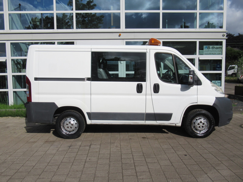 Peugeot Boxer 330 2.2 HDI L1H1 P+ Dubbelcabine DOKA airco - Легковой фургон, Грузопассажирский фургон: фото 2 Peugeot Boxer 330 2.2 HDI L1H1 P+ Dubbelcabine DOKA airco - Легковой фургон, Грузопассажирский фургон: фото 2