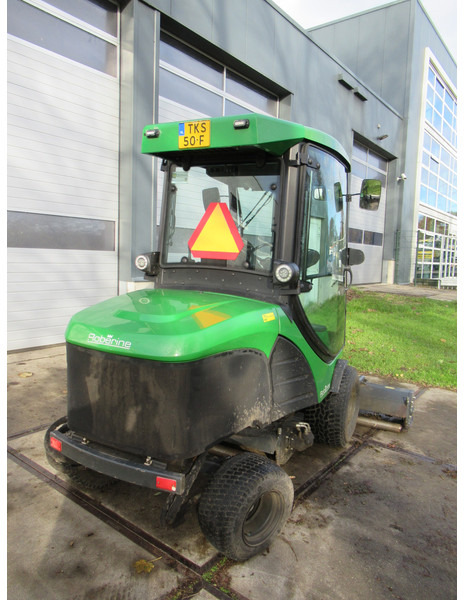 ROBERINE F3 3-delige klepelmaaier 30KW 4WD 4x4 - Газонокосилка: фото 4 ROBERINE F3 3-delige klepelmaaier 30KW 4WD 4x4 - Газонокосилка: фото 4
