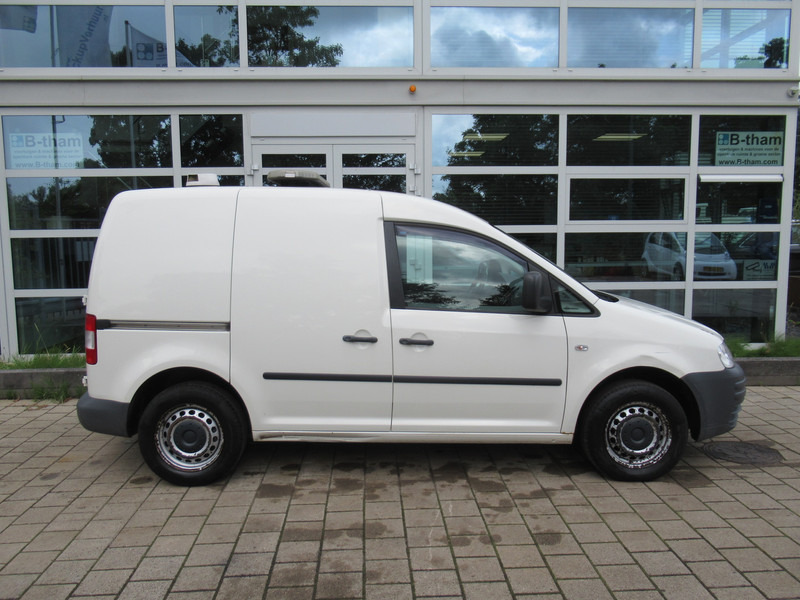 Volkswagen Caddy 2.0 SDI 51KW - Легковой фургон: фото 2 Volkswagen Caddy 2.0 SDI 51KW - Легковой фургон: фото 2
