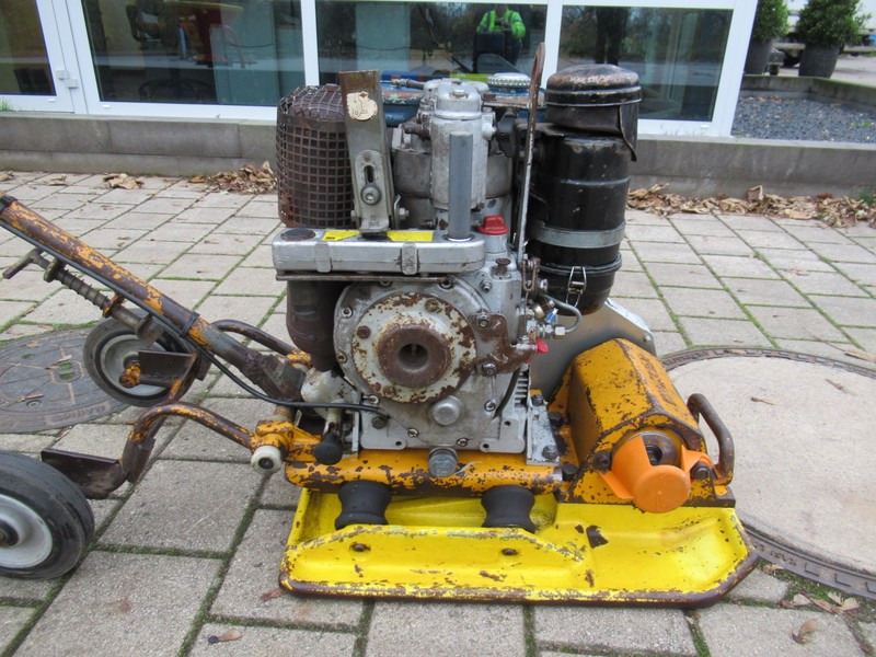 Wacker - Hatz DPS Trilplaat ES 75-2275, 4,1KW - Виброплита: фото 2 Wacker - Hatz DPS Trilplaat ES 75-2275, 4,1KW - Виброплита: фото 2