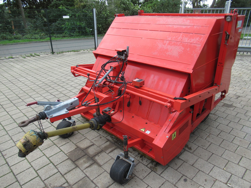Wiedenmann Super 400 1.7M Klepelmaaier / Opvang / Verticuteer / Veeg - Мотоблок: фото 4 Wiedenmann Super 400 1.7M Klepelmaaier / Opvang / Verticuteer / Veeg - Мотоблок: фото 4