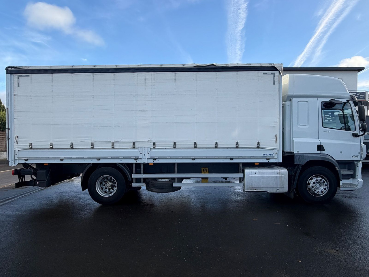DAF CF 400FA Pritsche/Plane, Edscha,Retarder, Lbw - Тентованный грузовик: фото 4 DAF CF 400FA Pritsche/Plane, Edscha,Retarder, Lbw - Тентованный грузовик: фото 4