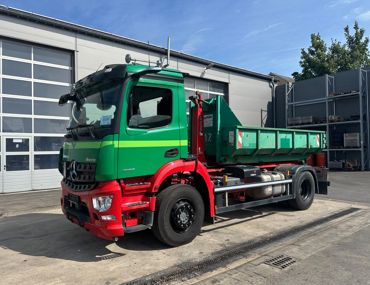 Mercedes-Benz Arocs 1836/10,7L/Hiab Ultima 14S/4x2/Autom. - Крюковой мультилифт: фото 1 Mercedes-Benz Arocs 1836/10,7L/Hiab Ultima 14S/4x2/Autom. - Крюковой мультилифт: фото 1