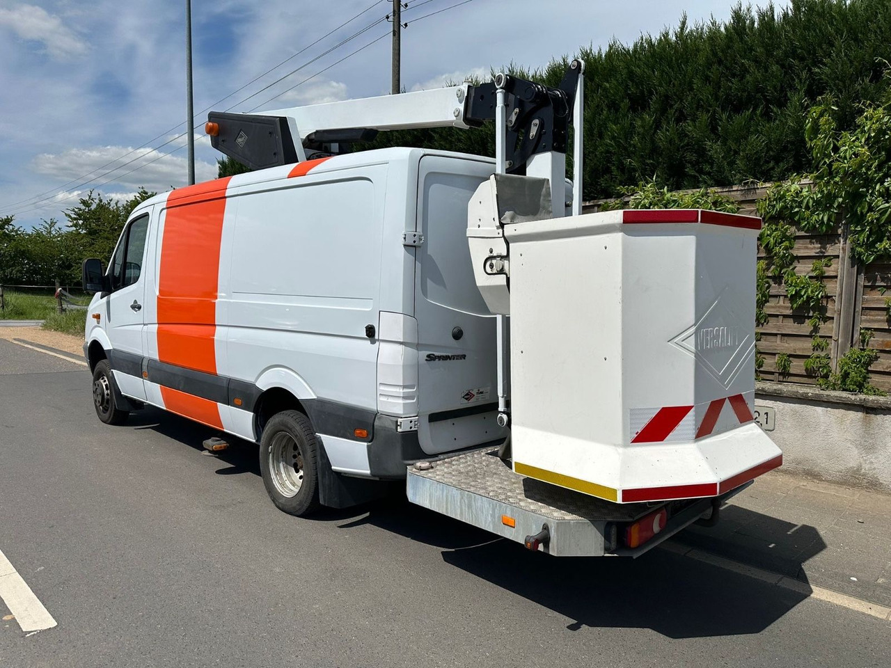 Mercedes-Benz Sprinter 515 CDI 4X4 13,2m Versailift ET-38-LFHD - Грузовик с подъемником: фото 3 Mercedes-Benz Sprinter 515 CDI 4X4 13,2m Versailift ET-38-LFHD - Грузовик с подъемником: фото 3