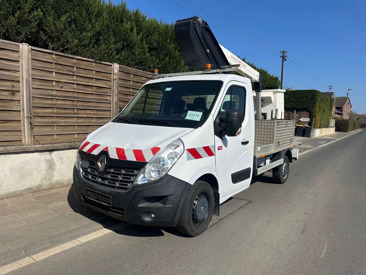 Renault Master Renault Master - Грузовик с подъемником, Коммерческий автомобиль: фото 1 Renault Master Renault Master - Грузовик с подъемником, Коммерческий автомобиль: фото 1