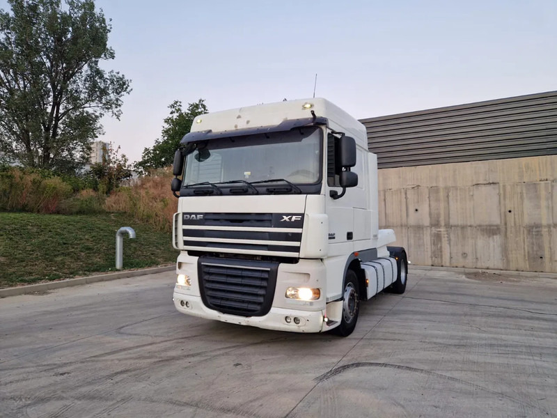 DAF XF 105.460 - Терминальный тягач: фото 3 DAF XF 105.460 - Терминальный тягач: фото 3