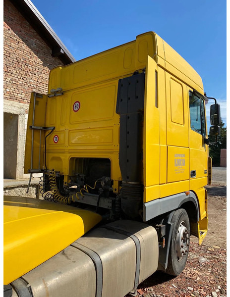 DAF XF 95.430 - Тягач: фото 4 DAF XF 95.430 - Тягач: фото 4