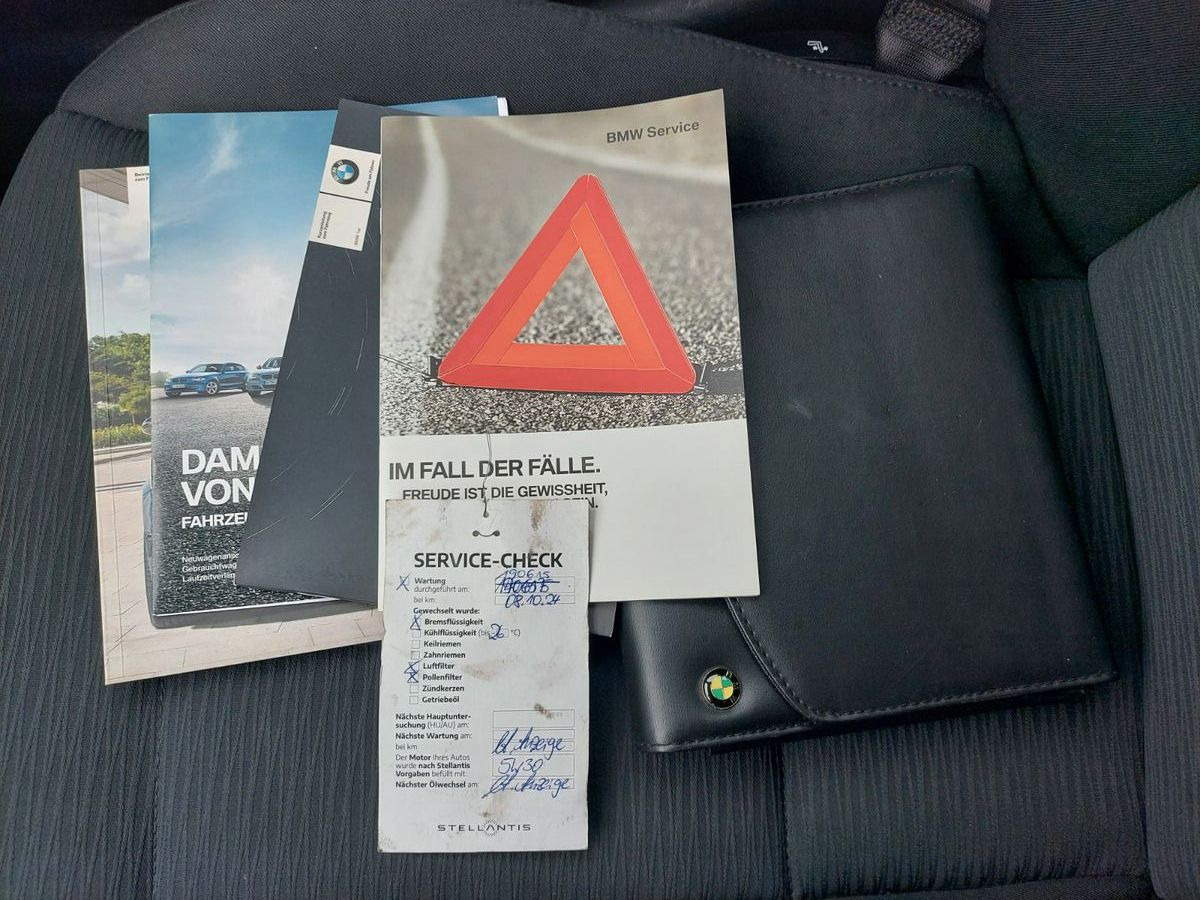 BMW 116 Baureihe 1 Lim. 116d Klima Sitzheizung - Седан: фото 2 BMW 116 Baureihe 1 Lim. 116d Klima Sitzheizung - Седан: фото 2