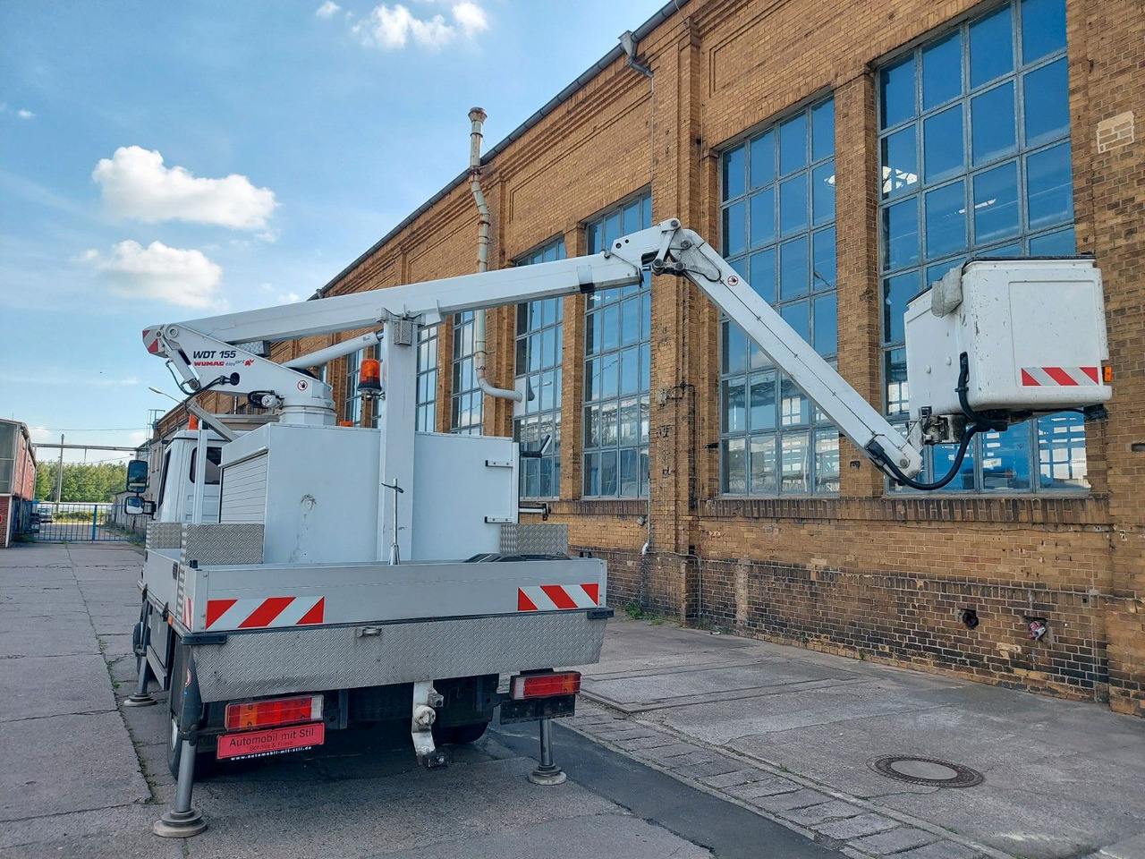 Mercedes-Benz VARIO 814D HUB Steiger WUMAG WDT 155 4X4 ALLRAD - Грузовик с подъемником: фото 3 Mercedes-Benz VARIO 814D HUB Steiger WUMAG WDT 155 4X4 ALLRAD - Грузовик с подъемником: фото 3