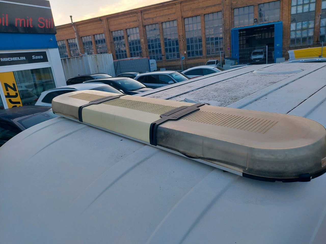 Volkswagen T5 Transporter Kasten 4x4 Kombi hoch Standheiz - Пассажирский фургон: фото 3 Volkswagen T5 Transporter Kasten 4x4 Kombi hoch Standheiz - Пассажирский фургон: фото 3