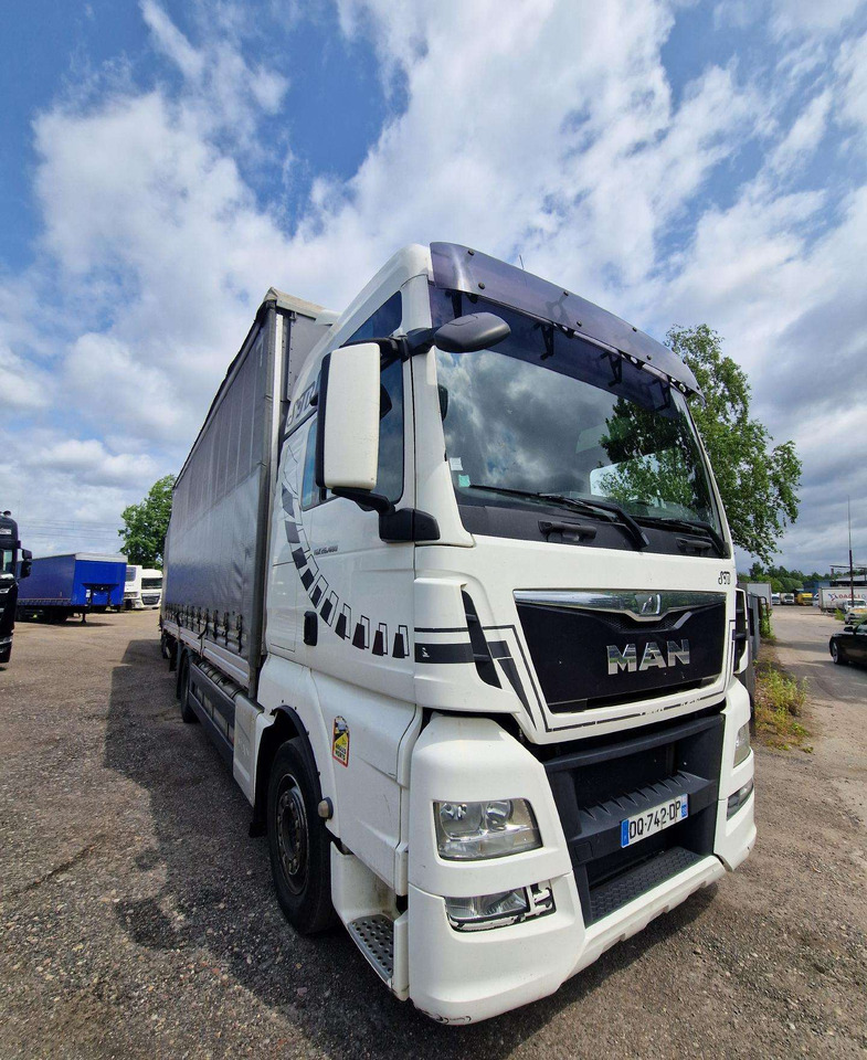 MAN TGX 480 - Тентованный грузовик: фото 3 MAN TGX 480 - Тентованный грузовик: фото 3