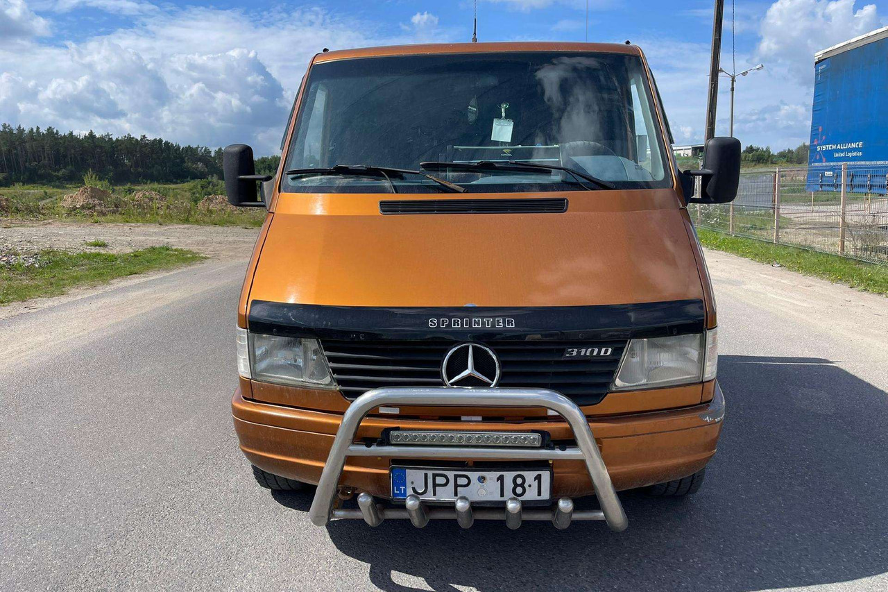 Mercedes-Benz 310 - Цельнометаллический фургон: фото 5 Mercedes-Benz 310 - Цельнометаллический фургон: фото 5