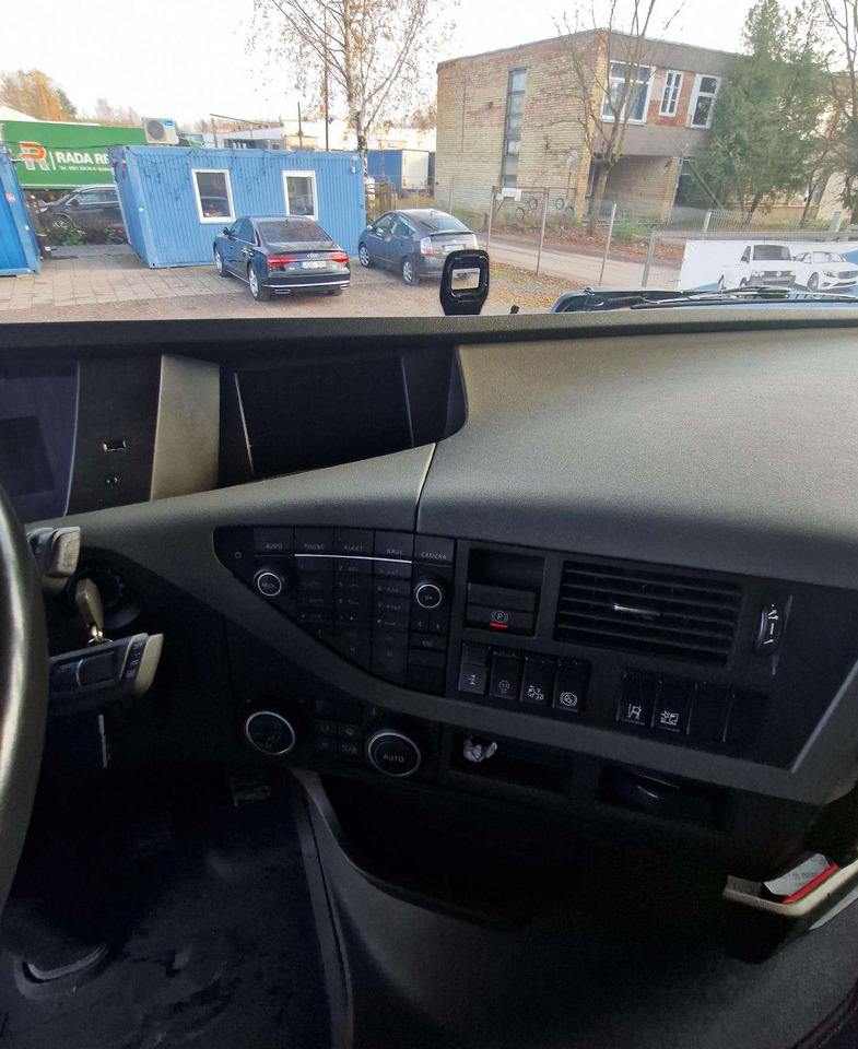 Volvo FH 500 XL в лизинг Volvo FH 500 XL: фото 20 Volvo FH 500 XL в лизинг Volvo FH 500 XL: фото 20