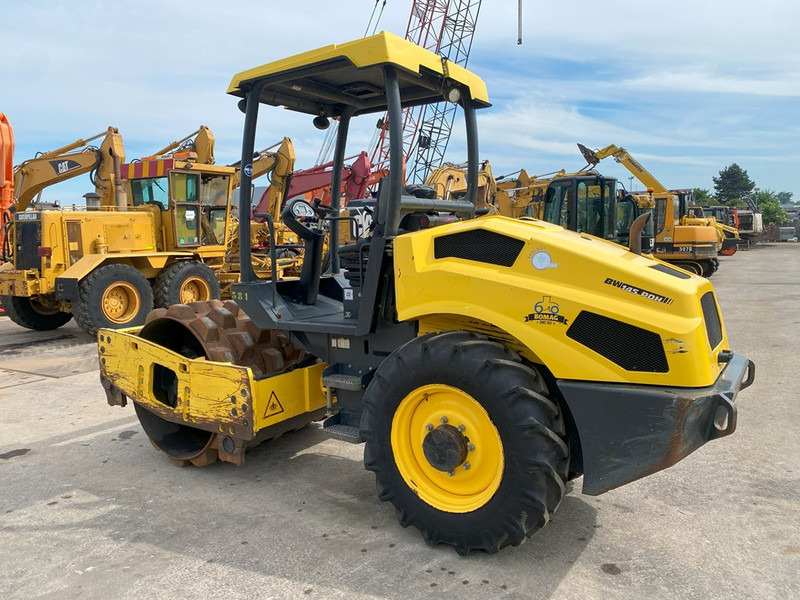 Bomag BW145PDH-5 NVT - Каток: фото 1 Bomag BW145PDH-5 NVT - Каток: фото 1