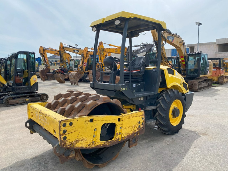 Bomag BW145PDH-5 NVT - Каток: фото 3 Bomag BW145PDH-5 NVT - Каток: фото 3