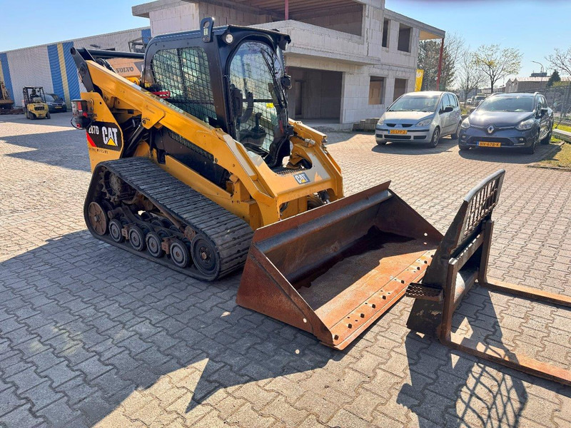 Мини-погрузчик с бортовым поворотом Caterpillar 287D NVT: фото 13