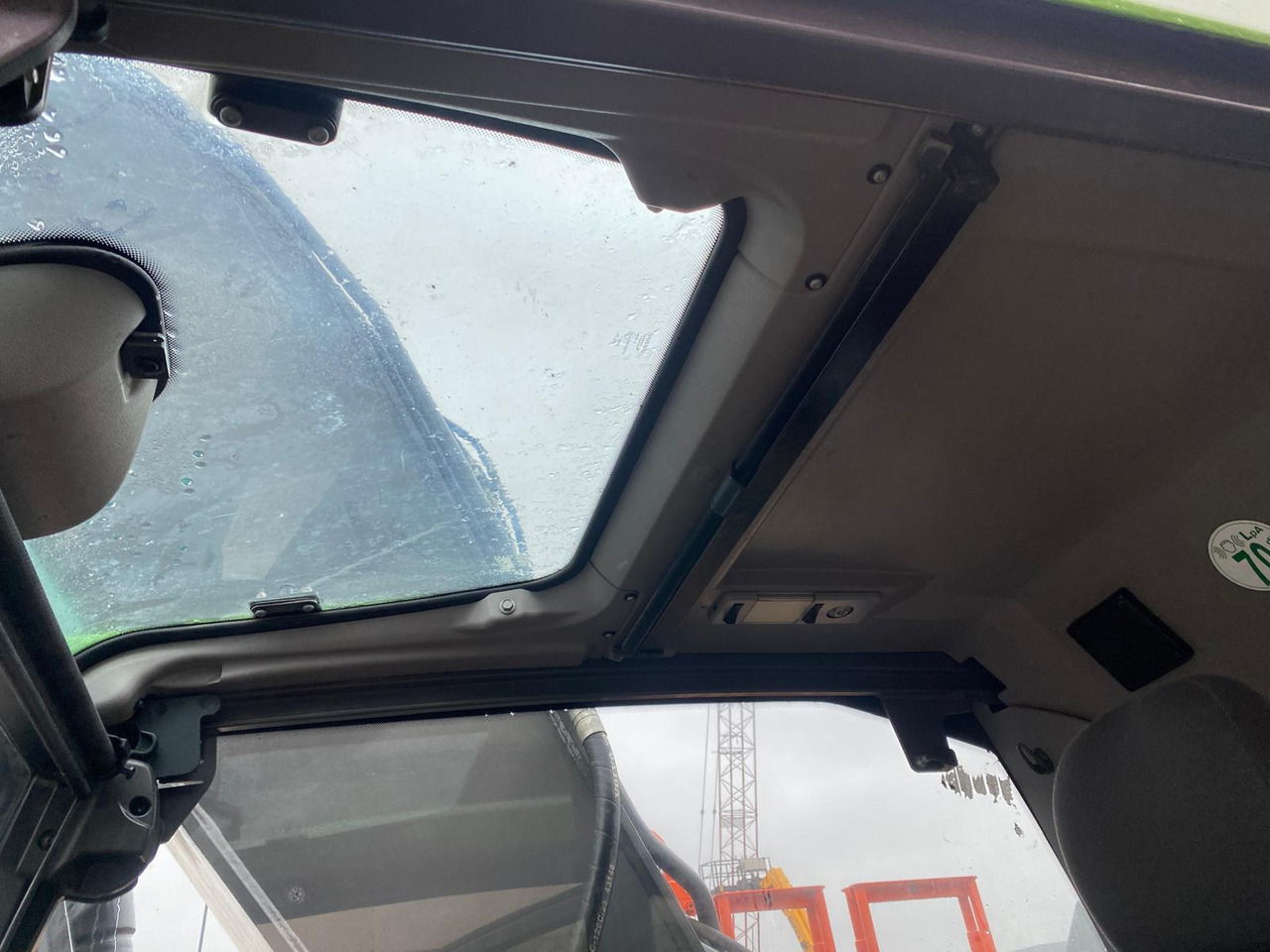 Гусеничный экскаватор Volvo EC300: фото 41 Гусеничный экскаватор Volvo EC300: фото 41