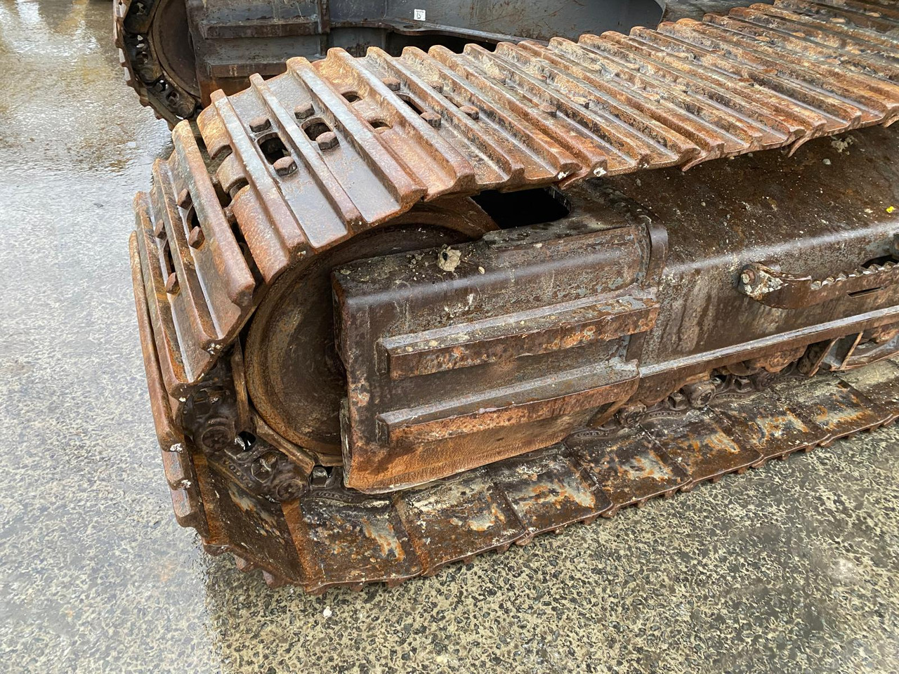 Гусеничный экскаватор Volvo EC300: фото 25 Гусеничный экскаватор Volvo EC300: фото 25