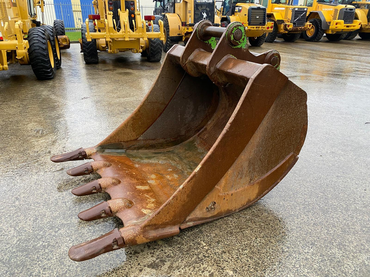 Гусеничный экскаватор Volvo EC300: фото 43 Гусеничный экскаватор Volvo EC300: фото 43