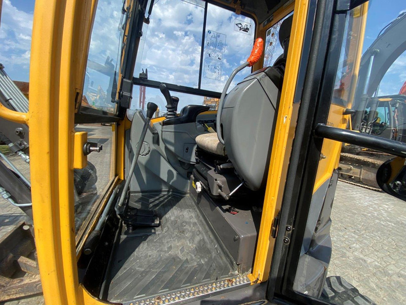 Volvo ECR38 NVT - Мини-экскаватор: фото 3 Volvo ECR38 NVT - Мини-экскаватор: фото 3