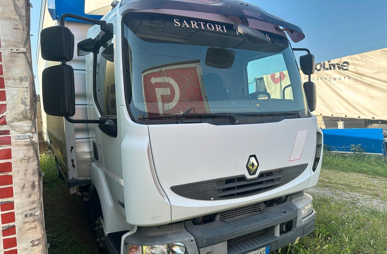 Renault MIDLUM 215.10 - Тентованный грузовик: фото 2 Renault MIDLUM 215.10 - Тентованный грузовик: фото 2