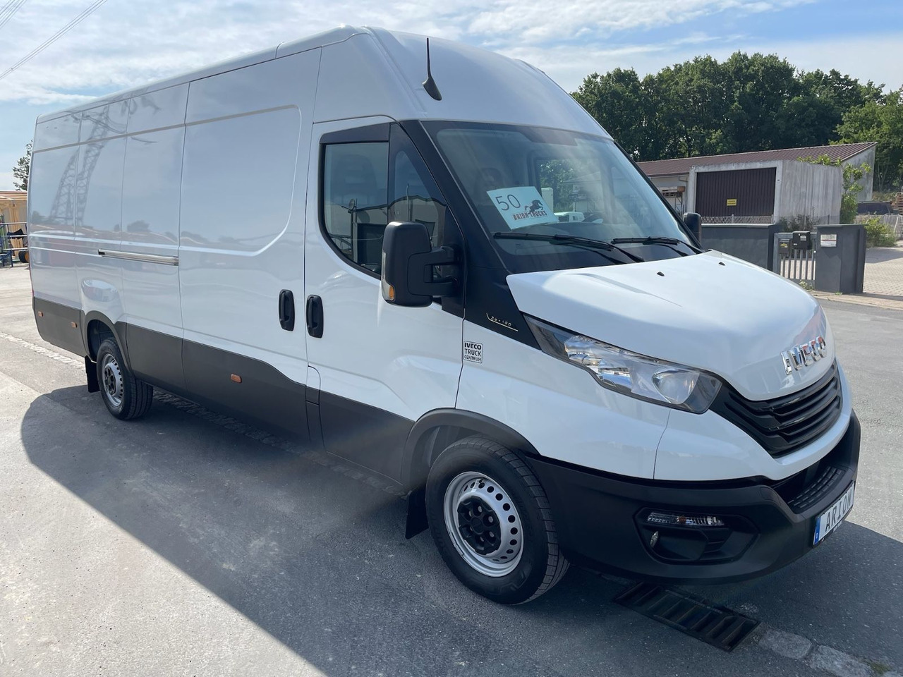 Iveco Daily 35S16 L4H2 Kastenwagen/GARANTIE/4680mm/AC - Цельнометаллический фургон: фото 1 Iveco Daily 35S16 L4H2 Kastenwagen/GARANTIE/4680mm/AC - Цельнометаллический фургон: фото 1