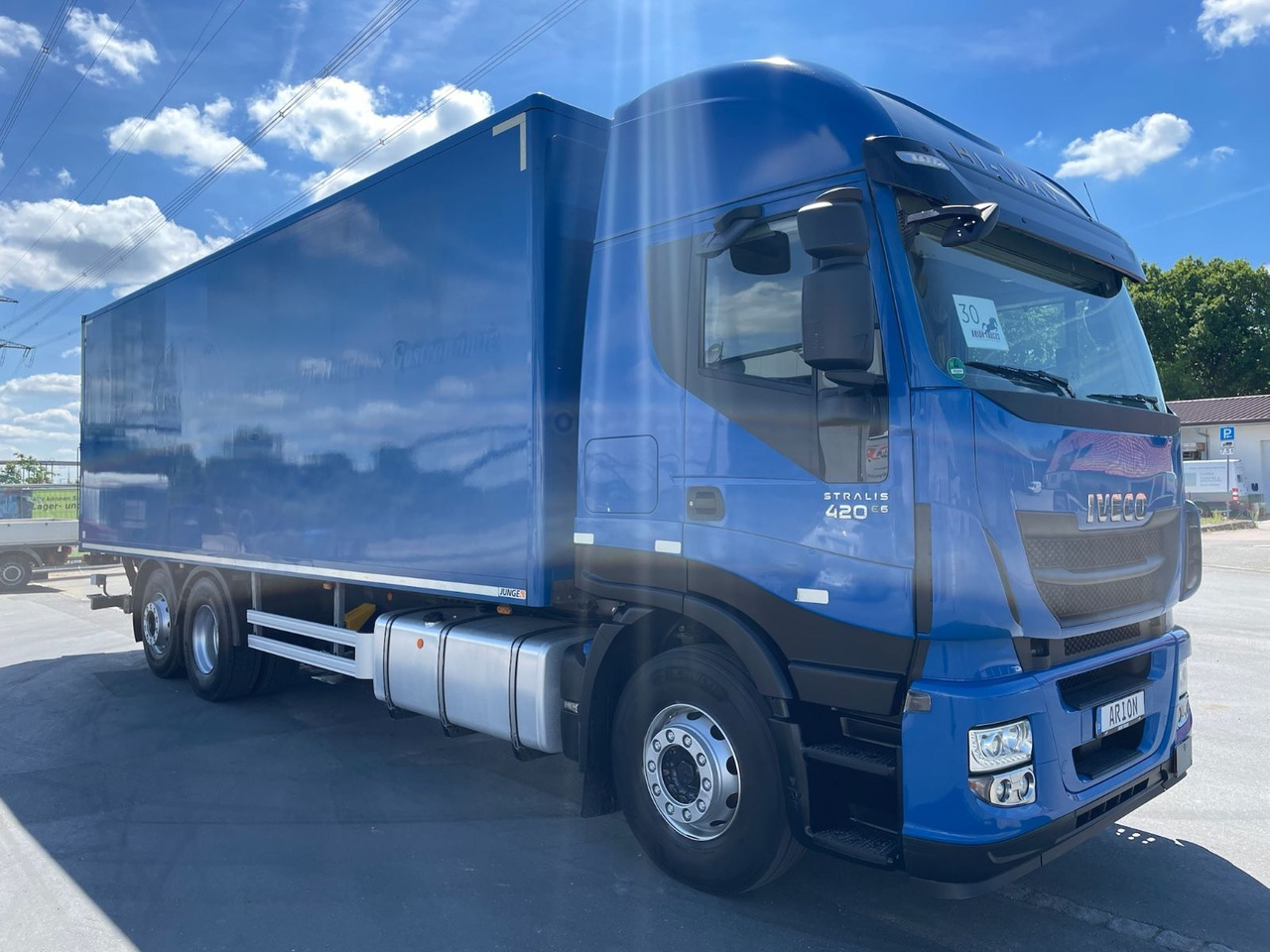 Iveco Stralis 420 Koffer/Thermoisoliert/LBW/NLA/AC/EU6 - Грузовик с закрытым кузовом: фото 1 Iveco Stralis 420 Koffer/Thermoisoliert/LBW/NLA/AC/EU6 - Грузовик с закрытым кузовом: фото 1
