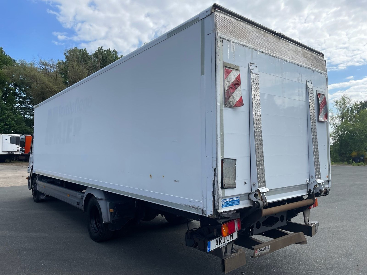 Mercedes-Benz Atego 2 1222 4x2 Koffer/LBW/DAUTEL/8,25m/AC/EU5 - Грузовик с закрытым кузовом: фото 4 Mercedes-Benz Atego 2 1222 4x2 Koffer/LBW/DAUTEL/8,25m/AC/EU5 - Грузовик с закрытым кузовом: фото 4