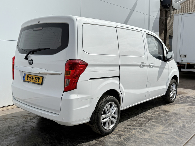 BYD ETP3 136PK Elektrisch 45kWh 230km WLTP Dubbele Schuif Climate Control Leer Camera Stoelverwarming Parkeersensoren - Цельнометаллический фургон, Электрический фургон: фото 4 BYD ETP3 136PK Elektrisch 45kWh 230km WLTP Dubbele Schuif Climate Control Leer Camera Stoelverwarming Parkeersensoren - Цельнометаллический фургон, Электрический фургон: фото 4