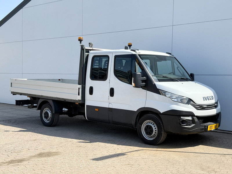 Iveco Daily 35S16 2.3 Automaat Dubbele Cabine Open laadbak Pritsche Pick up Trekhaak 3.5t Climate Control 7 Zitplaatsen Standkachel - Малотоннажный бортовой грузовик, Грузопассажирский фургон: фото 4 Iveco Daily 35S16 2.3 Automaat Dubbele Cabine Open laadbak Pritsche Pick up Trekhaak 3.5t Climate Control 7 Zitplaatsen Standkachel - Малотоннажный бортовой грузовик, Грузопассажирский фургон: фото 4