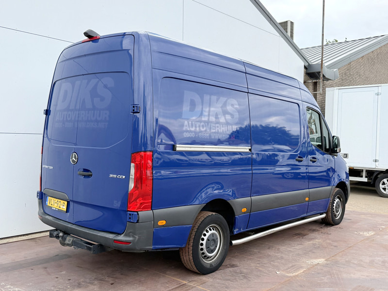 Mercedes-Benz Sprinter 315 1.9 CDI Automaat L2H2 Climate Control Cruise Control Carplay Trekhaak Dodehoek waarschuwing - Цельнометаллический фургон: фото 3 Mercedes-Benz Sprinter 315 1.9 CDI Automaat L2H2 Climate Control Cruise Control Carplay Trekhaak Dodehoek waarschuwing - Цельнометаллический фургон: фото 3