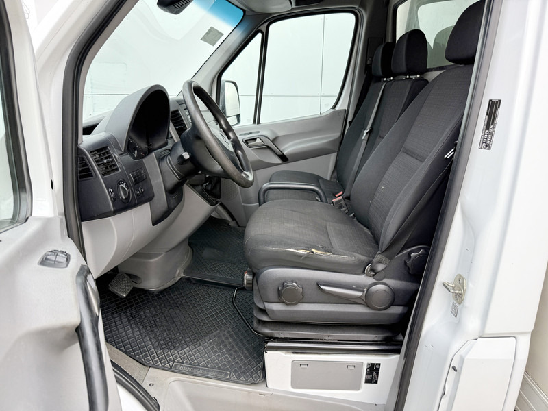 Mercedes-Benz Sprinter 316 2.2 CDI Automaat Laadklep Lane Assist Standkachel Climate Control Bakwagen Meubelbak - Фургон с закрытым кузовом: фото 5 Mercedes-Benz Sprinter 316 2.2 CDI Automaat Laadklep Lane Assist Standkachel Climate Control Bakwagen Meubelbak - Фургон с закрытым кузовом: фото 5