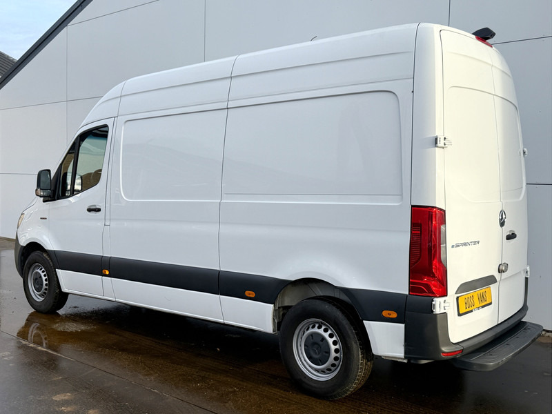 Mercedes-Benz eSprinter 312 ALL-IN PRIJS L2H2 55kWh 168km WLTP 80kw Snelladen Climate Control Camera Stoelverwarming Laadkabel - Цельнометаллический фургон, Электрический фургон: фото 2 Mercedes-Benz eSprinter 312 ALL-IN PRIJS L2H2 55kWh 168km WLTP 80kw Snelladen Climate Control Camera Stoelverwarming Laadkabel - Цельнометаллический фургон, Электрический фургон: фото 2