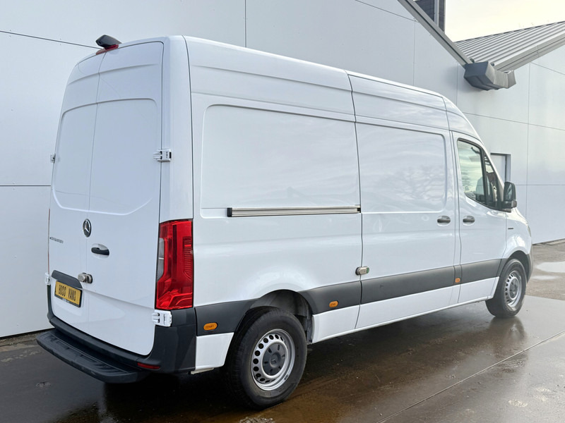 Mercedes-Benz eSprinter 312 ALL-IN PRIJS L2H2 55kWh 168km WLTP 80kw Snelladen Climate Control Camera Stoelverwarming Laadkabel - Цельнометаллический фургон, Электрический фургон: фото 3 Mercedes-Benz eSprinter 312 ALL-IN PRIJS L2H2 55kWh 168km WLTP 80kw Snelladen Climate Control Camera Stoelverwarming Laadkabel - Цельнометаллический фургон, Электрический фургон: фото 3