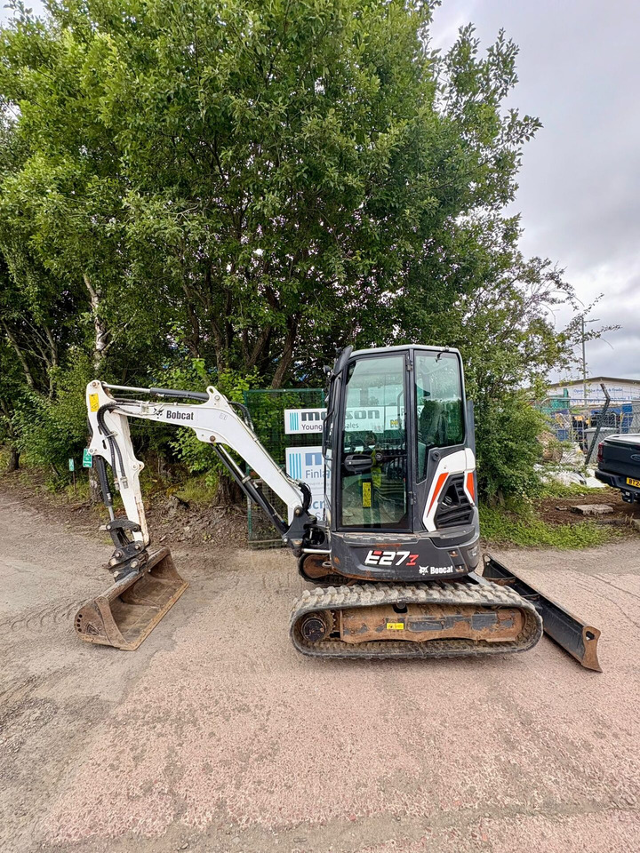Bobcat E27Z - Мини-экскаватор: фото 2 Bobcat E27Z - Мини-экскаватор: фото 2