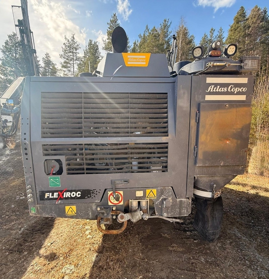 Atlas Copco FLEXIROC T30 R-03 - Буровая машина: фото 3 Atlas Copco FLEXIROC T30 R-03 - Буровая машина: фото 3