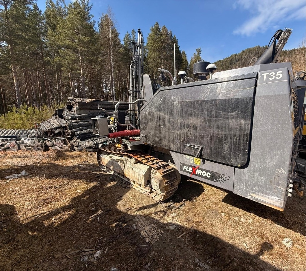 Atlas Copco FLEXIROC T35R-01 - Буровая машина: фото 3 Atlas Copco FLEXIROC T35R-01 - Буровая машина: фото 3