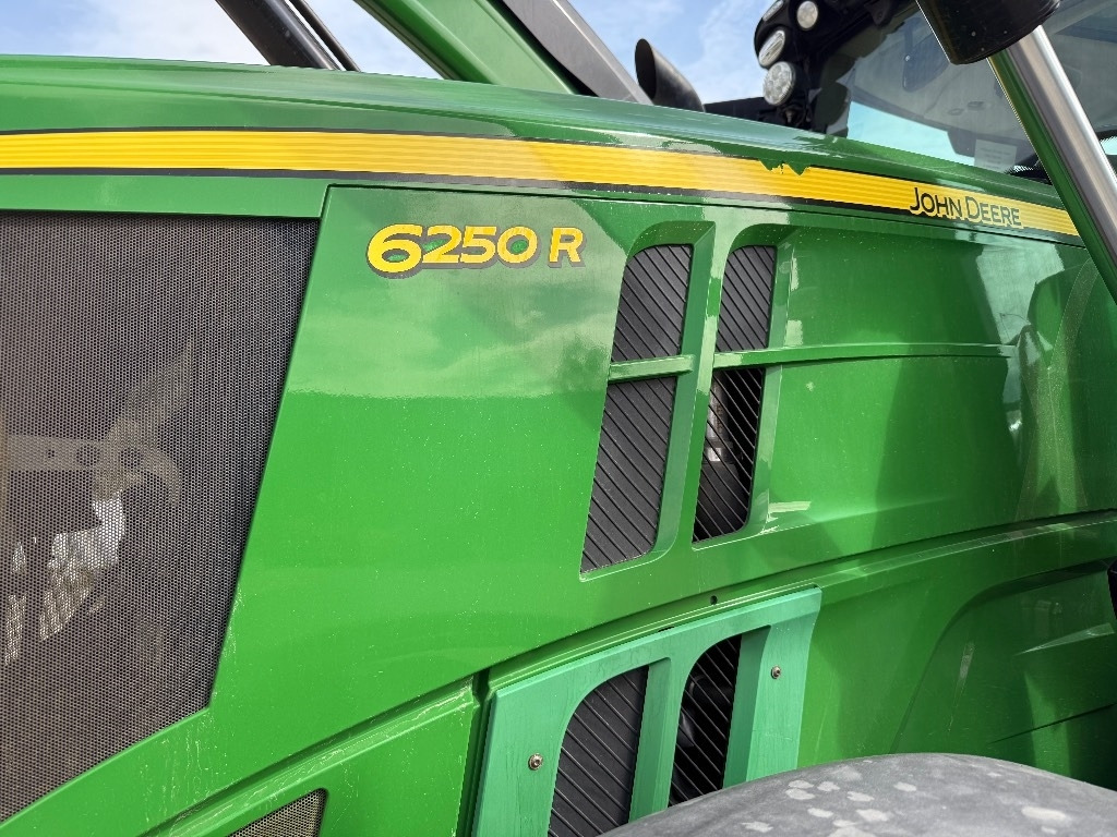 John Deere 6250 R ULTIMATE - Трактор: фото 4 John Deere 6250 R ULTIMATE - Трактор: фото 4