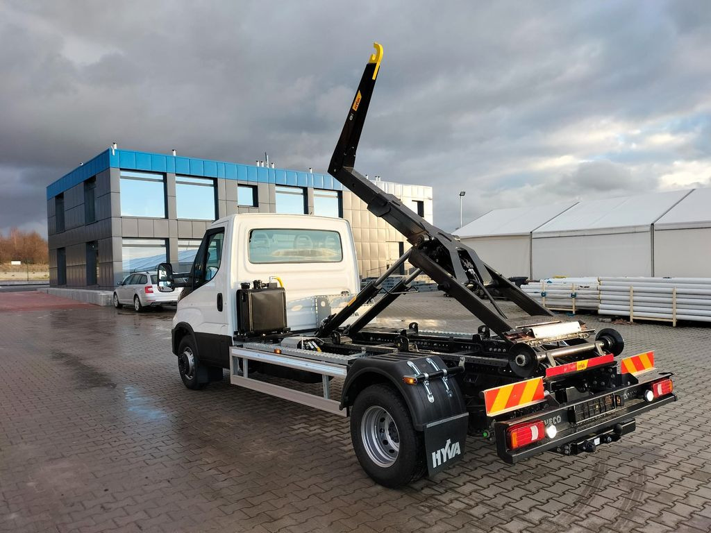 Iveco 70C18H Abrollkipper HYVA HKS-5 - Коммерческий автомобиль, Крюковой мультилифт: фото 3 Iveco 70C18H Abrollkipper HYVA HKS-5 - Коммерческий автомобиль, Крюковой мультилифт: фото 3