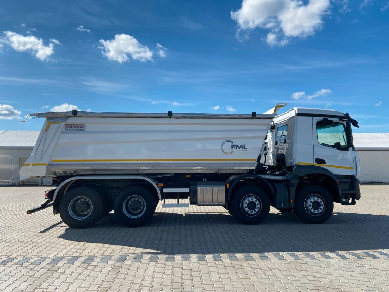 Mercedes-Benz Arocs 4243 8x4 FML KIPPER 20 M3 - Самосвал: фото 3 Mercedes-Benz Arocs 4243 8x4 FML KIPPER 20 M3 - Самосвал: фото 3